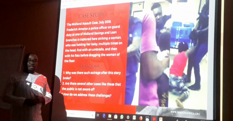 Gideon Sarpong, News Director, iWatch Africa presenting on Open Data Day 2019