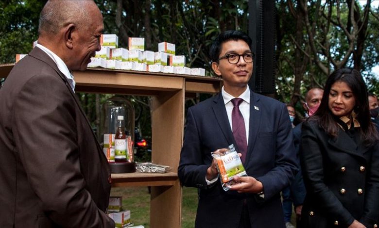 Madagascar's president endorses herbal drink to combat COVID-19